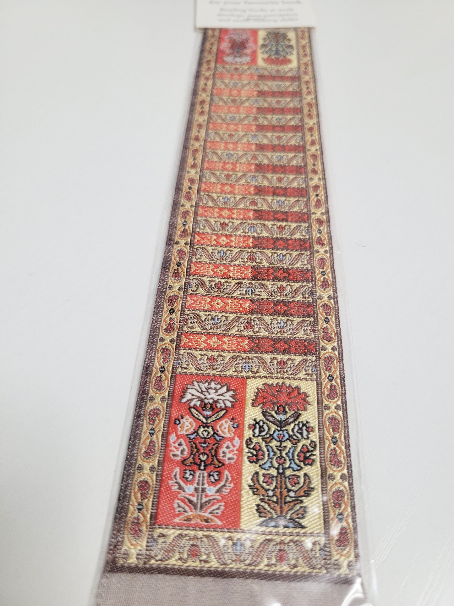 Bookmark for books "Noble Belts"