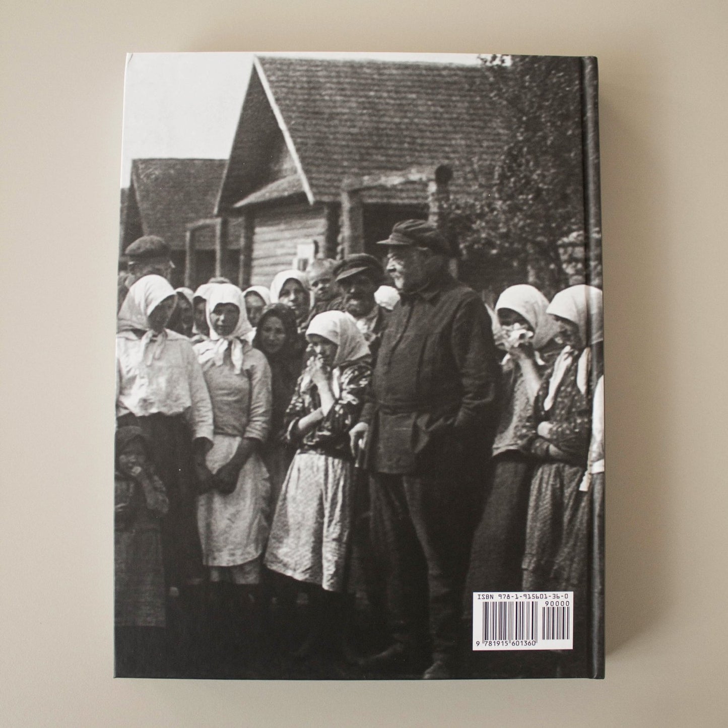 Кніга-альбом “Экспэдыцыя Вацлава Ластоўскага, 1928 году” — фотаздымкі этнаграфічнай спадчыны Случчыны і Мазыршчыны