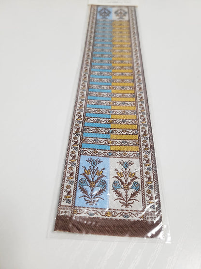 Bookmark for books "Noble Belts"