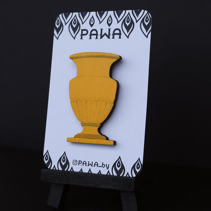 Брошка «Ваза» — мінімалістычнае ўпрыгажванне з мастацкім настроем, беларускі дызайн